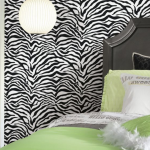 black and white wallpaper animal print